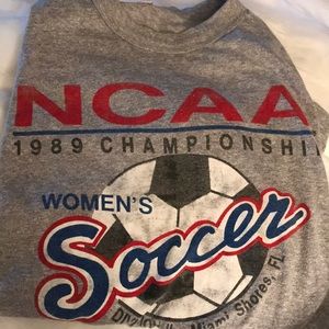 Vintage soccer tee